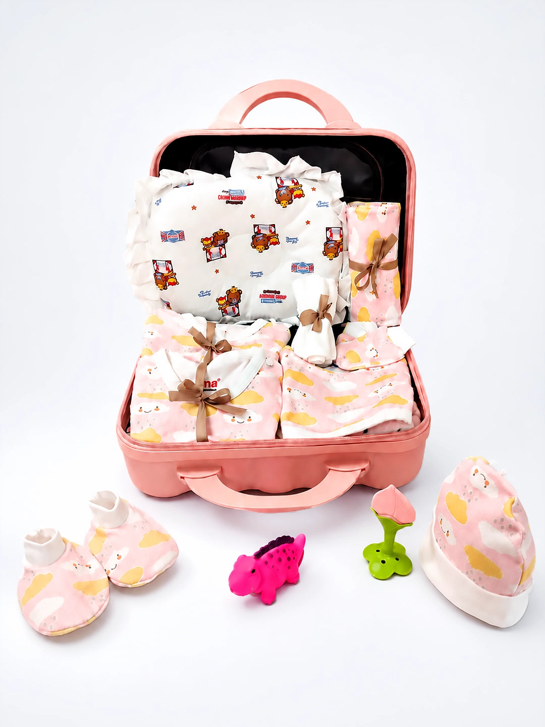 Newborn | Welcome Baby | 23-Piece Pure Cotton | Happy Clouds | Pink Suitcase | Baby Girl | 0–3 Months