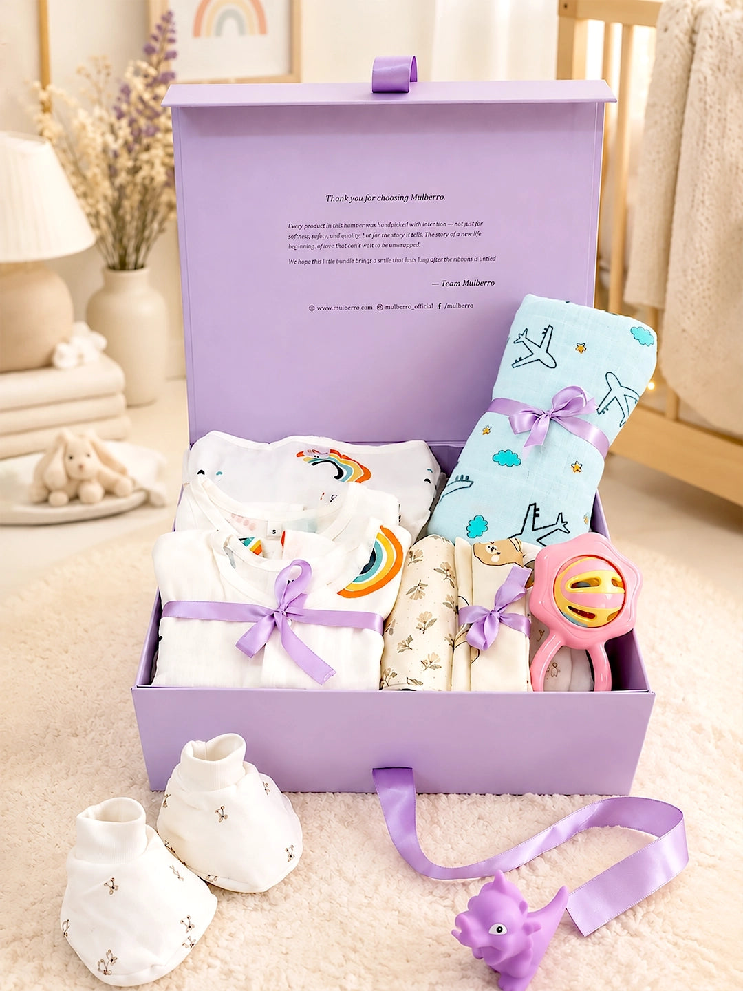 Newborn | Exclusive Muslin Cotton  |17-Piece Gift set  | Gift Box | Baby Boy & Girl | 0–6 Months