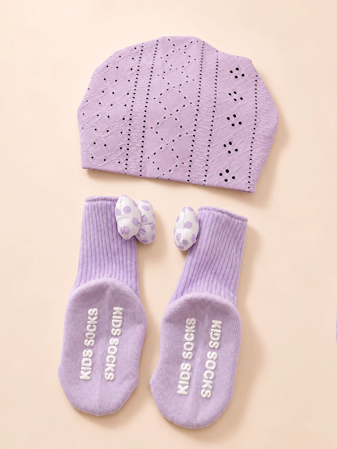 Cap & Booties Set — pending-1