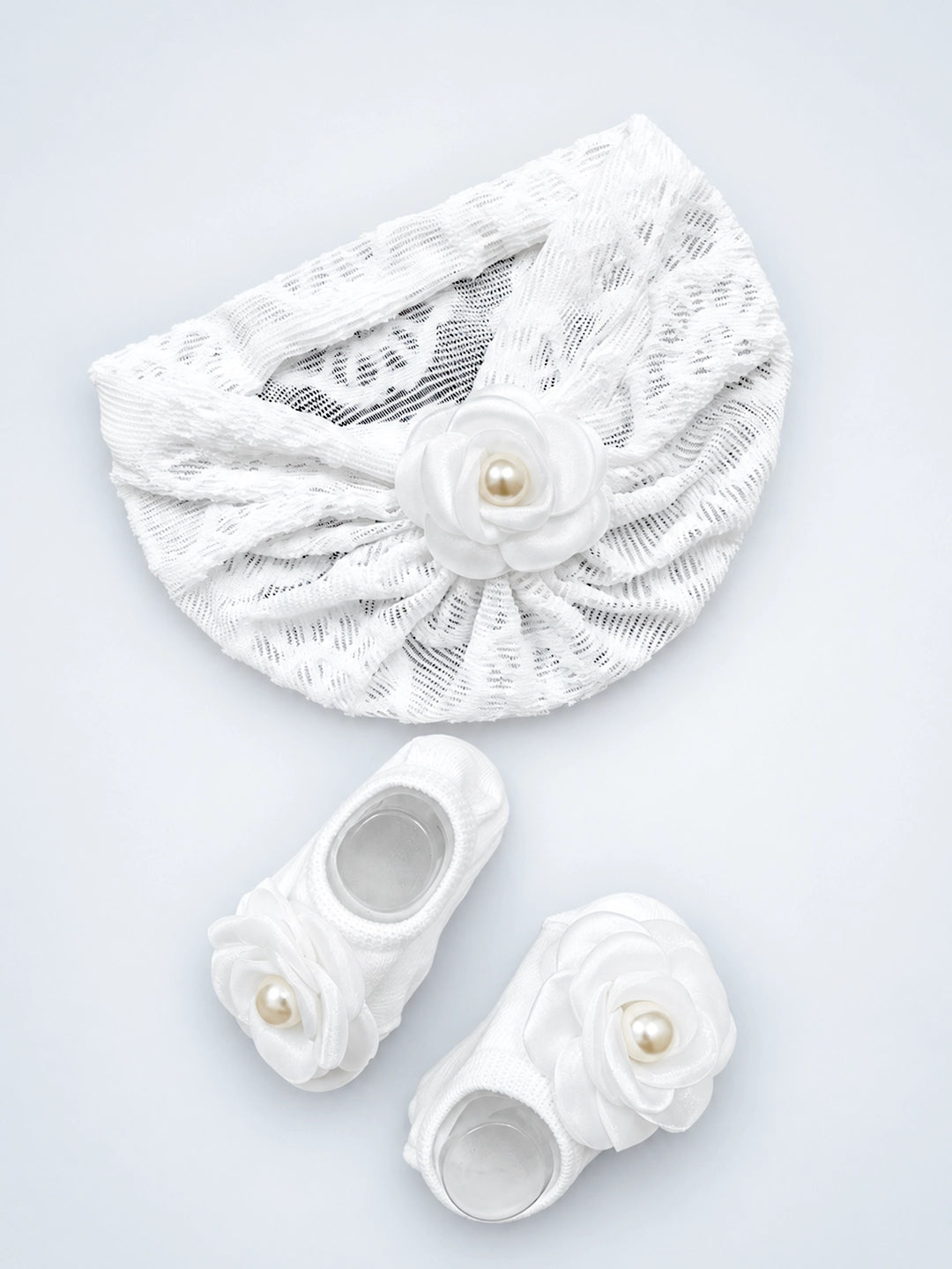 Cap & Booties Set — pending-1
