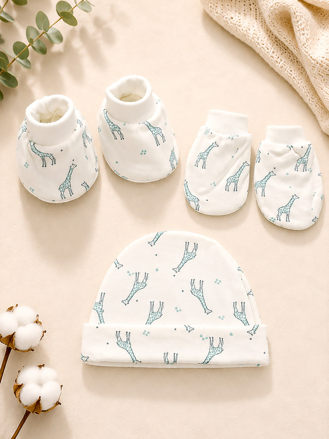 22-Piece Crawling Baby Gift Hamper | 100% Soft Cotton | Keepsake Suitcase | 0–12 Months