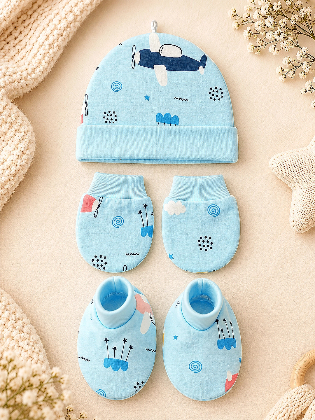 Newborn | Welcome Baby | Baby Shower | 22-Piece Gift Set | Pure Cotton | Happy Stars Blue Suitcase | Baby Boy & Girl | 0–3 Months