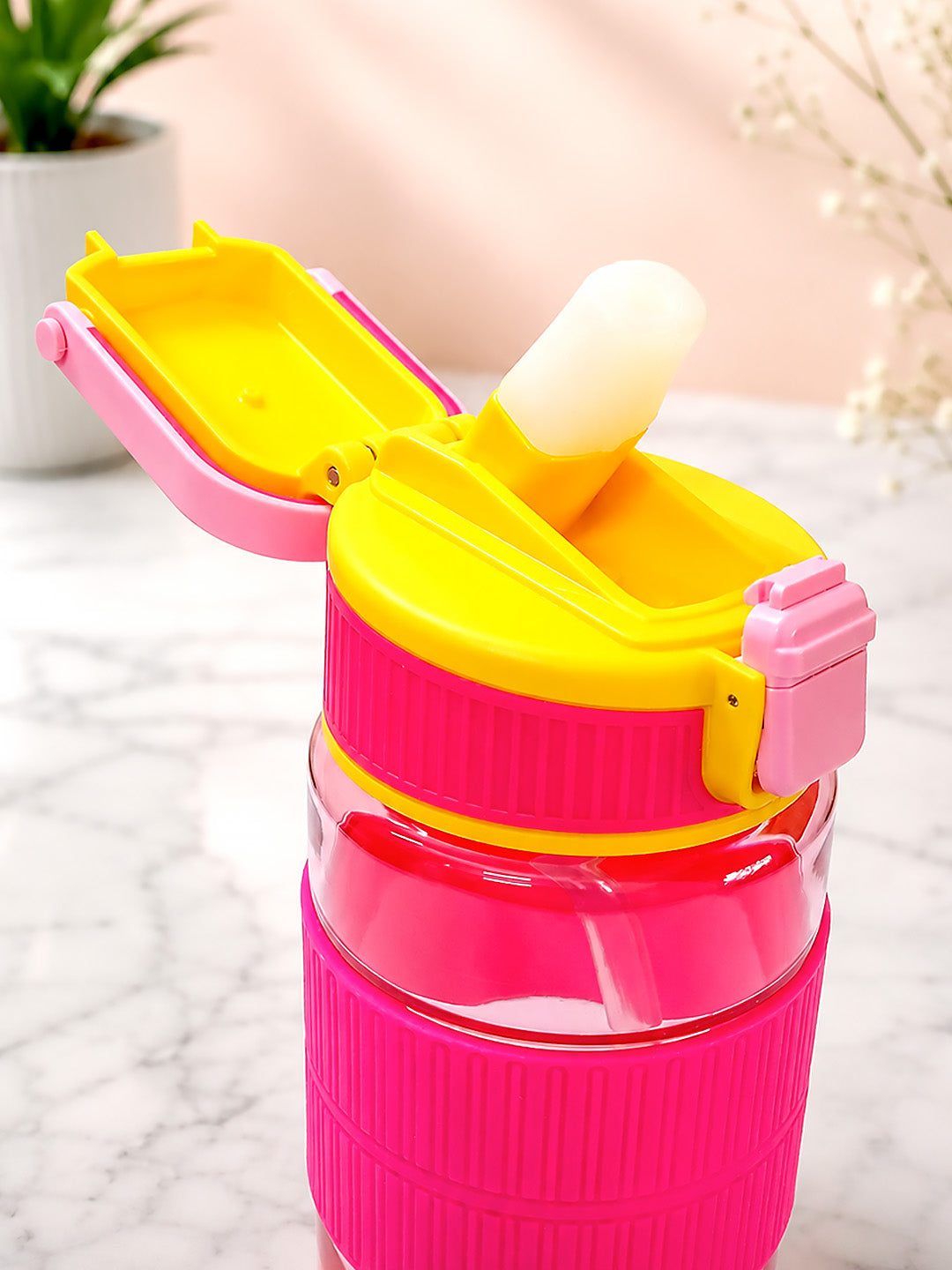 Pink Kids Water Bottle — 500ml | One-Touch Flip Lid & Built-in Straw
