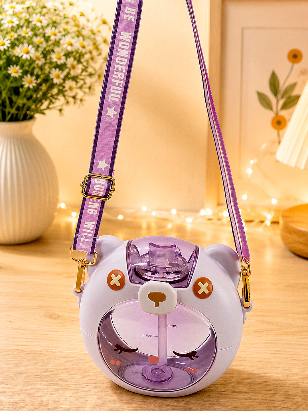 Cute Bear Kids Water Bottle — 630ml | Flip Lid, Straw & Crossbody Strap