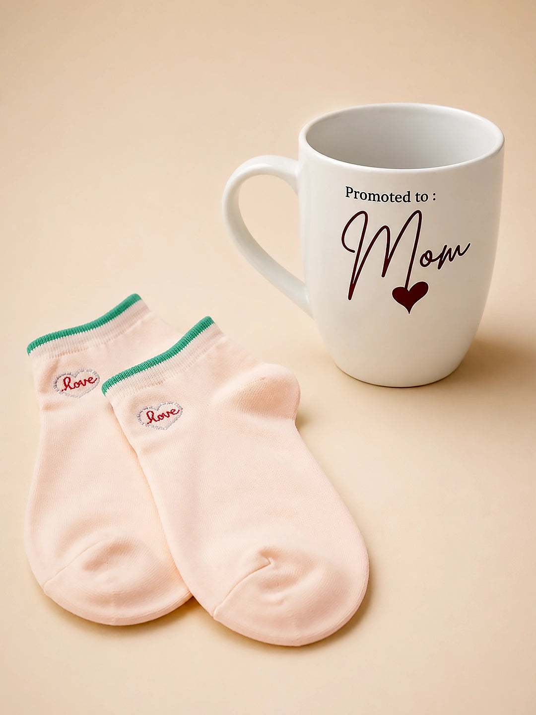 New Mom | Postpartum Care | 14-Piece Green Box Gift Hamper